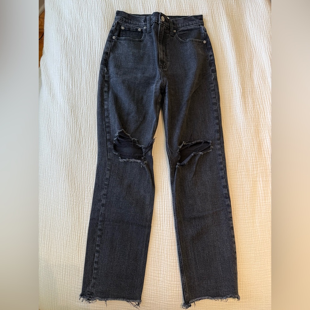 Abercrombie & Fitch Black Distressed Straight-Leg Jeans | Size 26